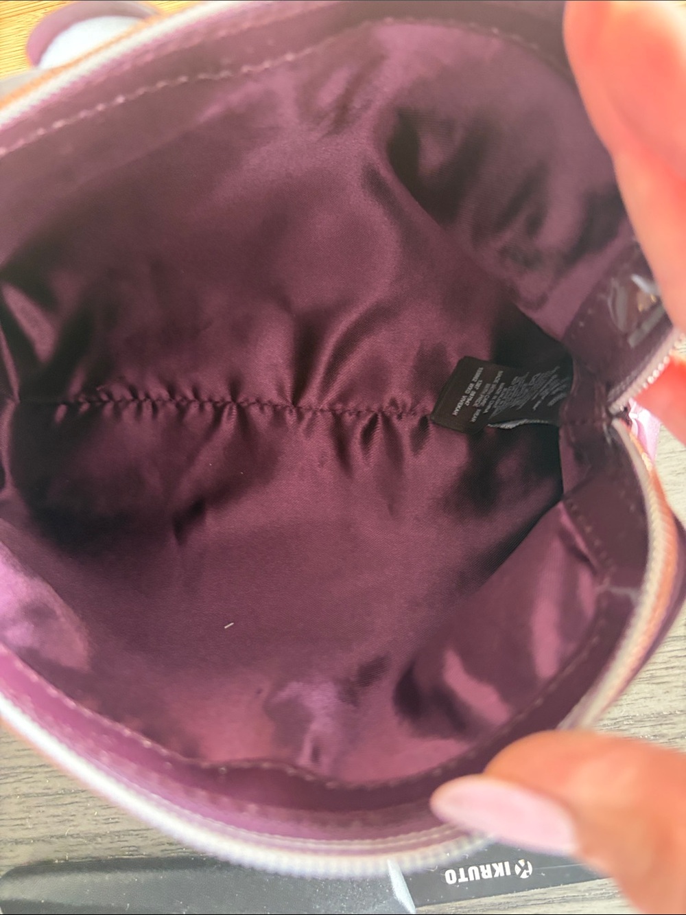Ted Baker Plum Patent Bow Cosmetic Pouch - Picture 4 of 4